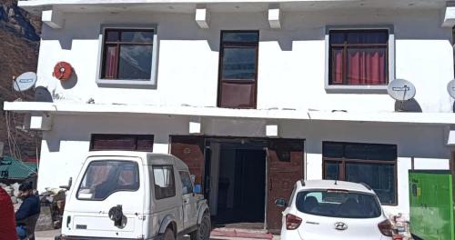 Badrinath Hotel | Hotel Asha Palace by Kalash, Badrianth