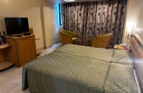 Central Pune Hotel | Hotel Ashirwad