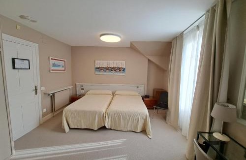 Mundaka Hotel | Hotel Atalaya- FREE PARKING GRATUITO