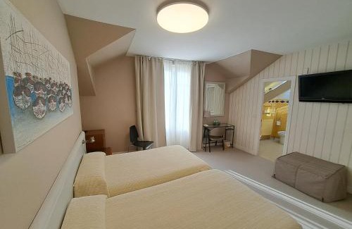 Mundaka Hotel | Hotel Atalaya- FREE PARKING GRATUITO