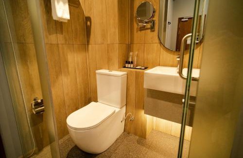 Downtown Singapore Hotel | Hotel Bencoolen at Hong Kong Street