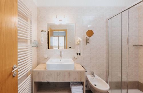 Albions Hotel | Hotel Bischofhof - Bistro Jasmin