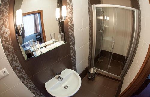 Senica Hotel | Hotel Branč, Garni
