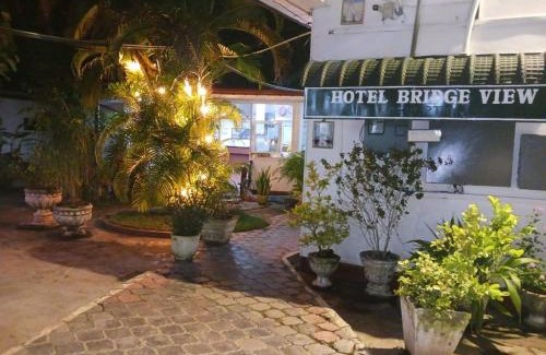 Manmunai North Hotel | Hotel Bridge View