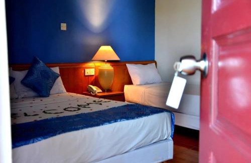 Manmunai North Hotel | Hotel Bridge View