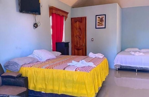 El Paredon Hotel | Hotel Brunette Beach El Paredon