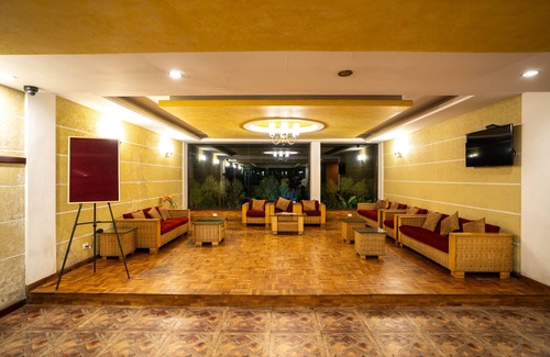 Nullatanni Hotel | Hotel C7 Munnar