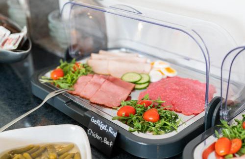 Berenbostel Hotel | Hotel Café Galerie I Hannover-Garbsen I Free Parking