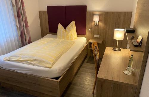 Neuenkirchen-Vorden Hotel | Hotel Café Wahlde Restaurant