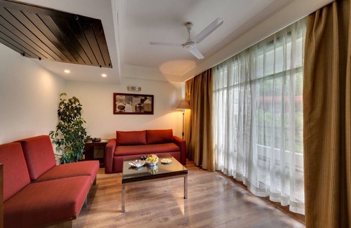 Bemloi Hotel | Hotel Combermere