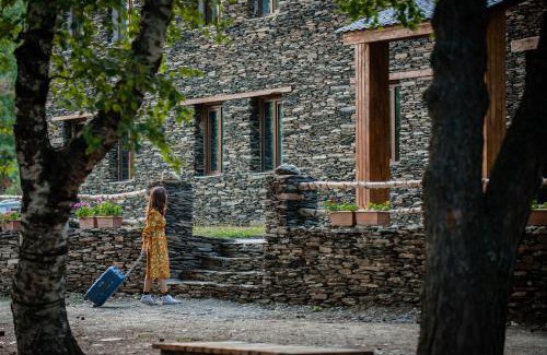 Omalo Hotel | Hotel Complex Nabadi