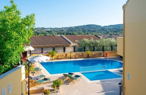 Ipsos Hotel | Hotel Corfu Secrets in a beautiful place in Agios Markos