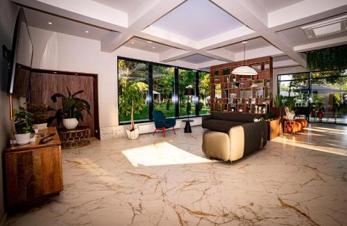 Venus Hotel | Hotel Corina