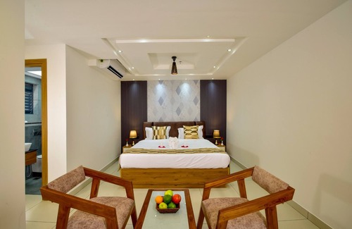 Chirayinkil Hotel | Hotel Dain Castle