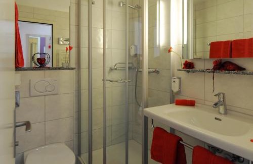 Central Interlaken Hotel | Hotel Derby Interlaken - self check-in