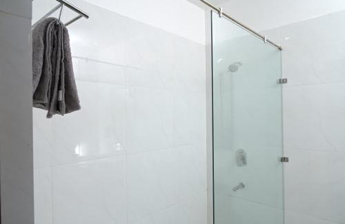 Sikandra Hotel | Hotel Dev Sagar & Restaurant