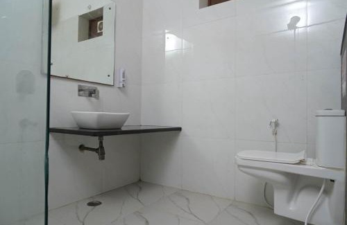 Sikandra Hotel | Hotel Dev Sagar & Restaurant