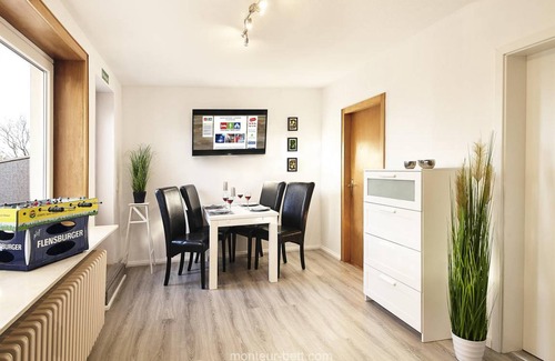Unaften Hotel | Hotel ∙ Double room, shared shower/bath, 1 bed room