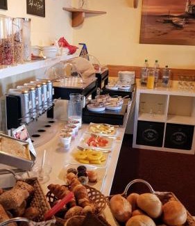 Esens Hotel | Hotel Drostenhof garni