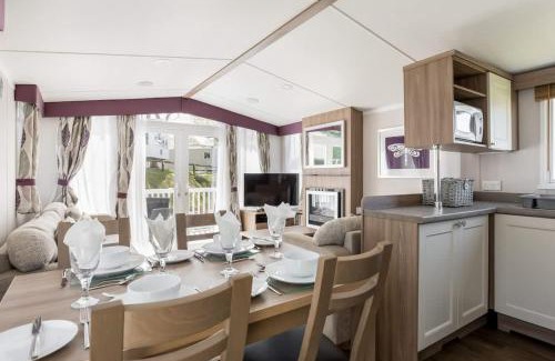 Hamworthy House | Hotel du Van - Rockley Park Caravan, Activities On-site