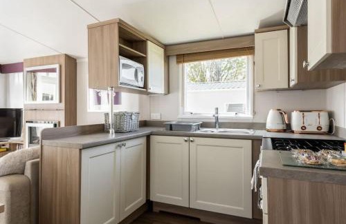Hamworthy House | Hotel du Van - Rockley Park Caravan, Activities On-site