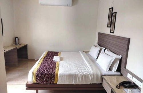 Rajkot Hotel | Hotel Dwarika Inn