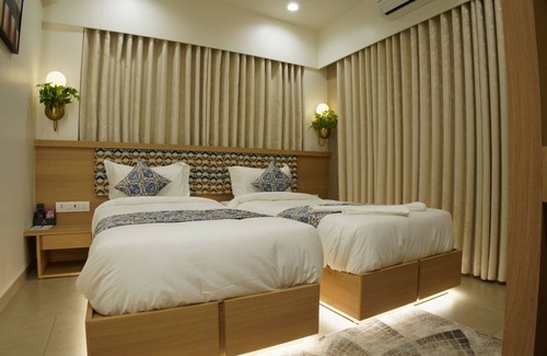 Ahmedabad Hotel | Hotel Elysian Residency
