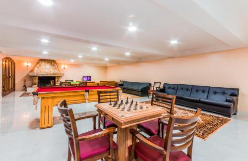 Capivari Hotel | Hotel Euro Suíte Campos do Jordão By Nacional Inn - A 800 metros da Vila Capivari