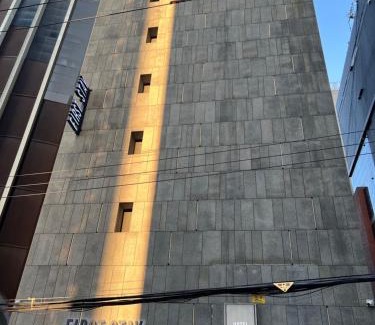 Sinchon-dong Hotel | Hotel Firststay Hongdae
