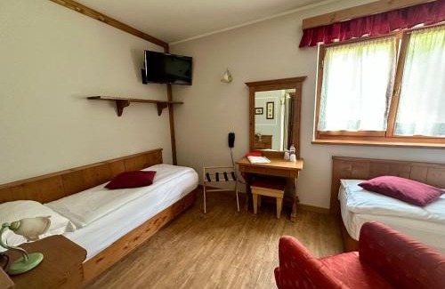 Rocca Pietore Hotel | Hotel Garnì Il Cirmolo