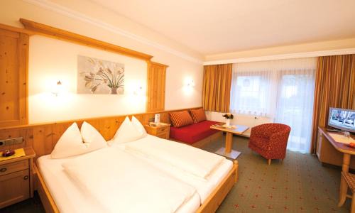 Vorderlanersbach Hotel | Hotel Garni Forelle
