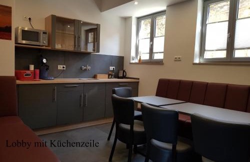 Hilpoltstein House | Hotel Garni und Apartments Zur Krone