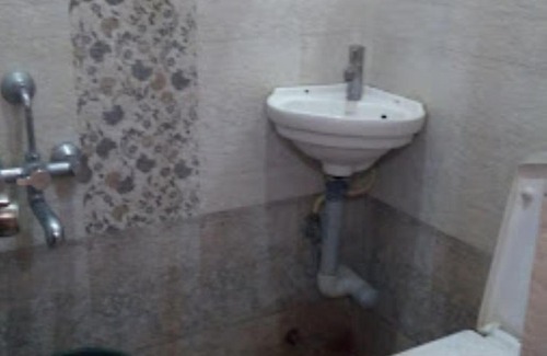 Amravati Hotel | Hotel Girnar Amravati