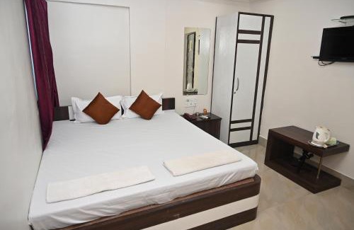 Malda Hotel | HOTEL GITANJALI