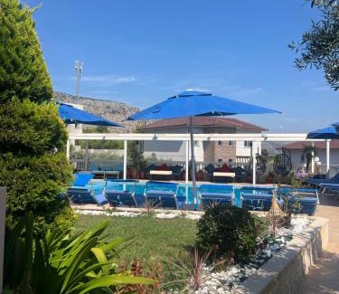 Shengjin Hotel | Hotel Gjoci