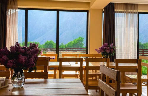 Stepantsminda Hotel | Hotel Gold Kazbegi