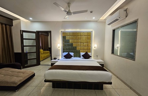 Vadodara Hotel | Hotel Grand Darshan Vadodara