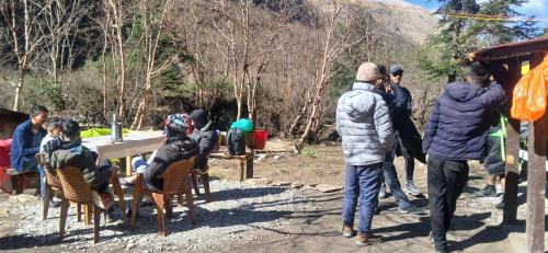 Mustang House | Hotel Guphaphant & Camp Side