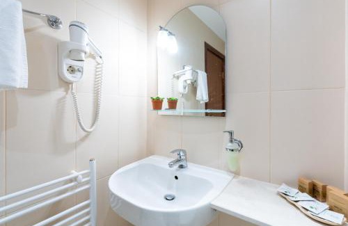 Koprivshtitsa Hotel | Hotel Hadjiite