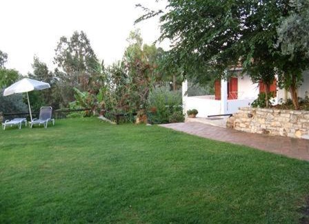 Melissopetra Apartment | Hotel Heleni Apartments