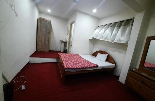 Skardu Hotel | HOTEL HIGHLANDER INN SKARDu