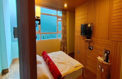 Lachung Hotel | Hotel Hill Park, Sikkim