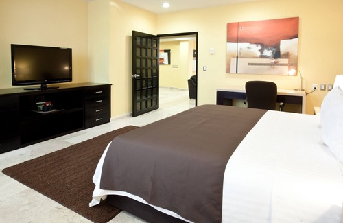 Poza Rica Hotel | Hotel Hipico Inn