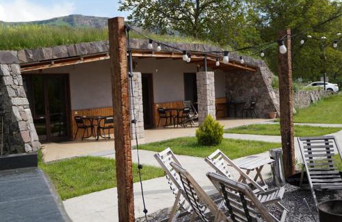 T'ba Apartment | Hotel Hobbiton near Vardzia Caves