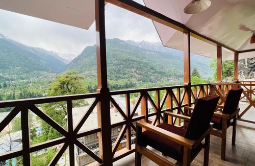 Vashist Apartment | Hotel Hollywood - Top Rated & Most Awarded Property in Manali
