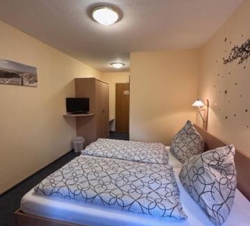 Kolker Hotel | Hotel Holtriemer Hof