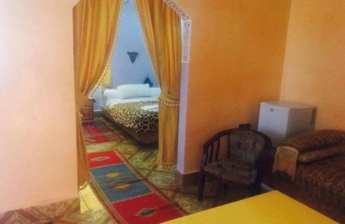 Tata Hotel | Hotel/Hostel .