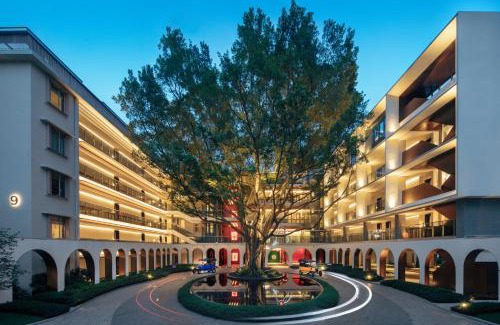 Zhujiang New Town Hotel | Hotel Indigo Guangzhou Haixinsha by IHG - Free Shuttle Bus to Canton Fair Complex during Canton Fair period