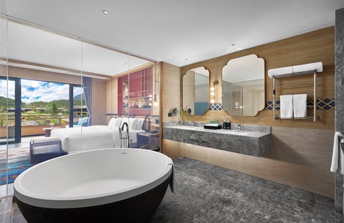 Lijiang Hotel | Hotel Indigo Lugu Lake by IHG