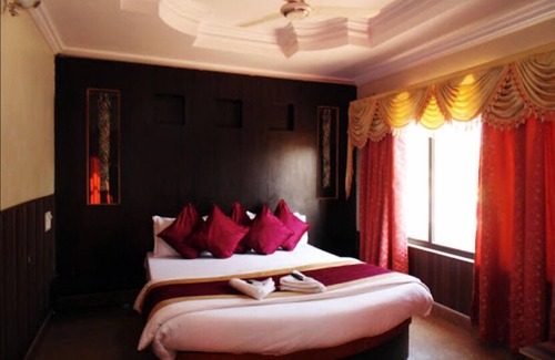 Pachmarhi Hotel | Hotel Indraprastha